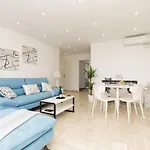 Lejlighed A 2 Pas Du Golf Cannes Marina *