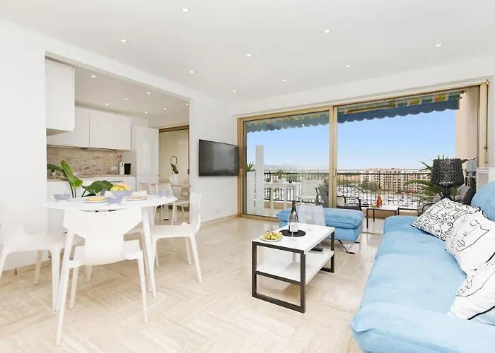 A 2 Pas Du Golf Cannes Marina Apartament *